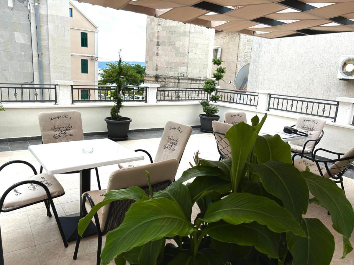 Apartments Villa Mira Kaštela Kültér fotó