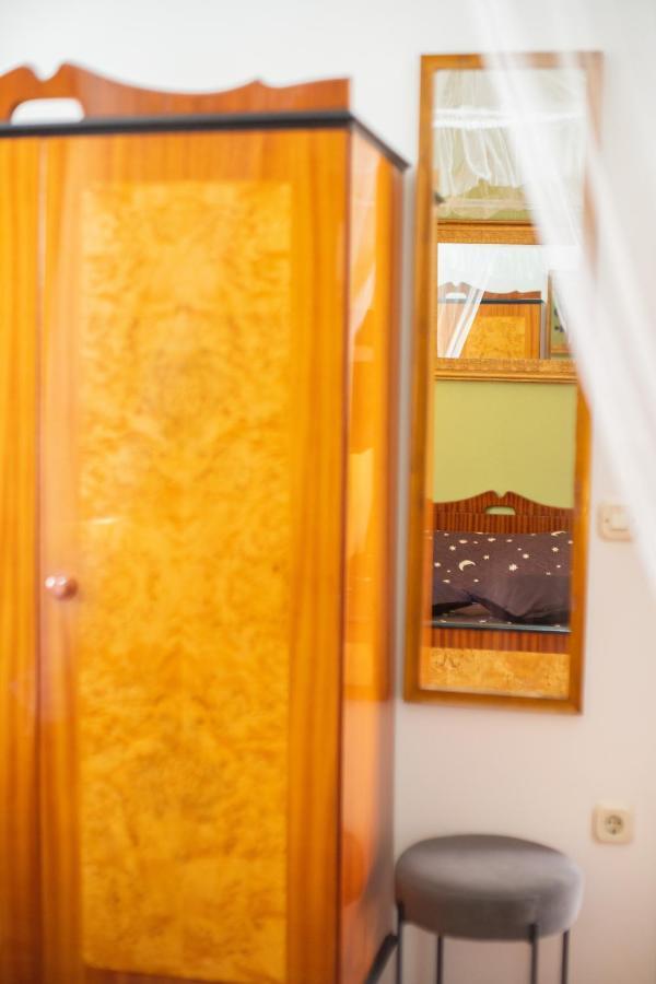 Apartments Villa Mira Kaštela Kültér fotó